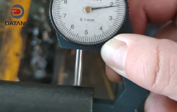 Embedded G type fin tube base tube wall thickness detection