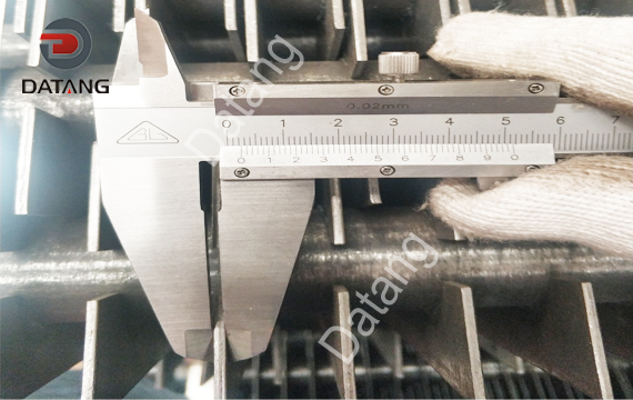 Rectangualr H finned tubes Fin thickness detection
