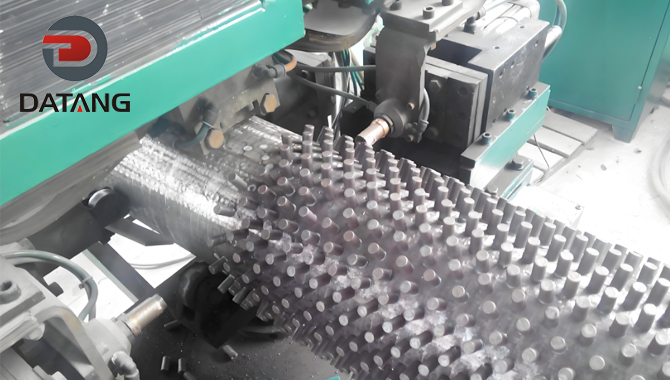Studded Tubes Welded Machine