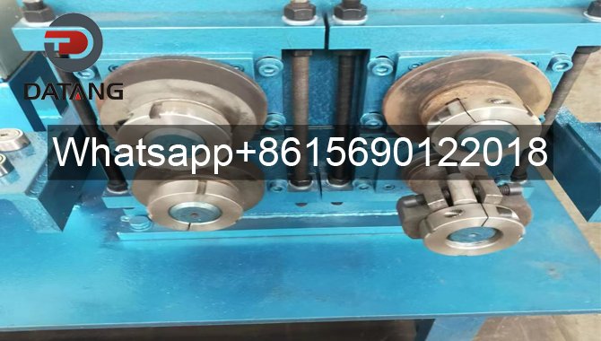 Spiral Welded Finned Tube Serrated Machine