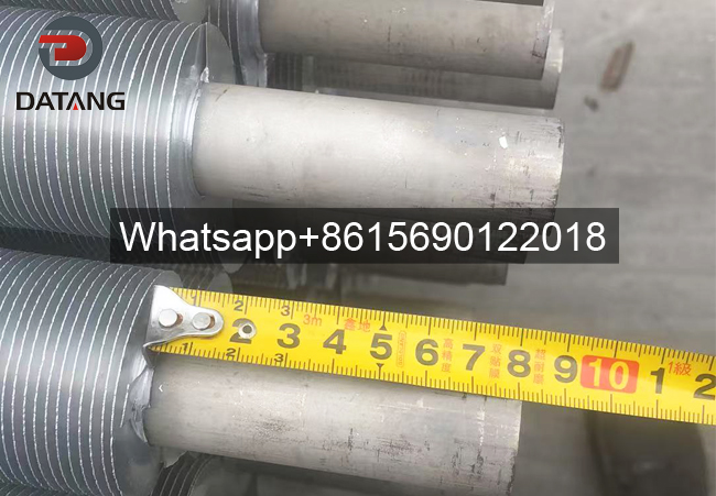Seamless TP304L Extruded Finned Tubes Seamless TP304L Extruded Finned Tubes