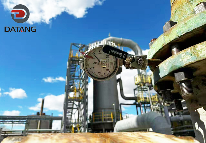 Hydrostatic pressure test of heat exchanger tube bundle - Datang Finned Tube factory
