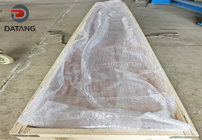 Secure seaworthy wooden case packing for copper low fin tubes export to Kuwait Secure seaworthy wooden case packing for copper low fin tubes export to Kuwait