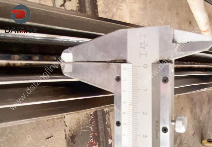 Custom A106 Gr.B Longitudinal Fin Tubes Delivered to Moroccan Oil Refinery High-Precision Welding Zero-Defect Inspection