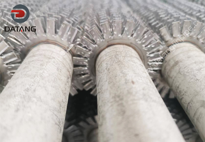 High Frequency Welded Helical Spiral Alloy Steel Serrated Finned Tubes Manufacturer