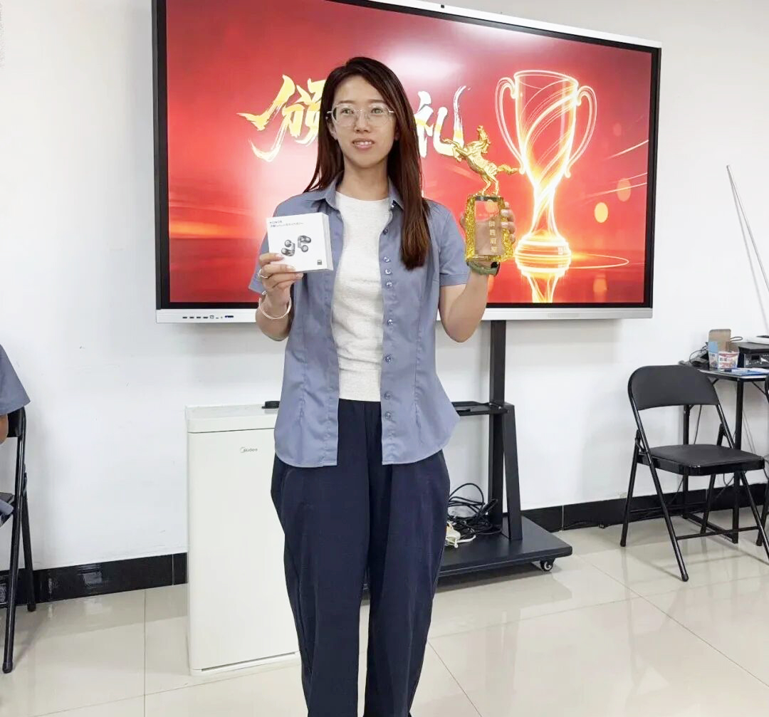 Keira-Datang Finned Tube Foreign Trade Sales Champion July 2026 receiving award